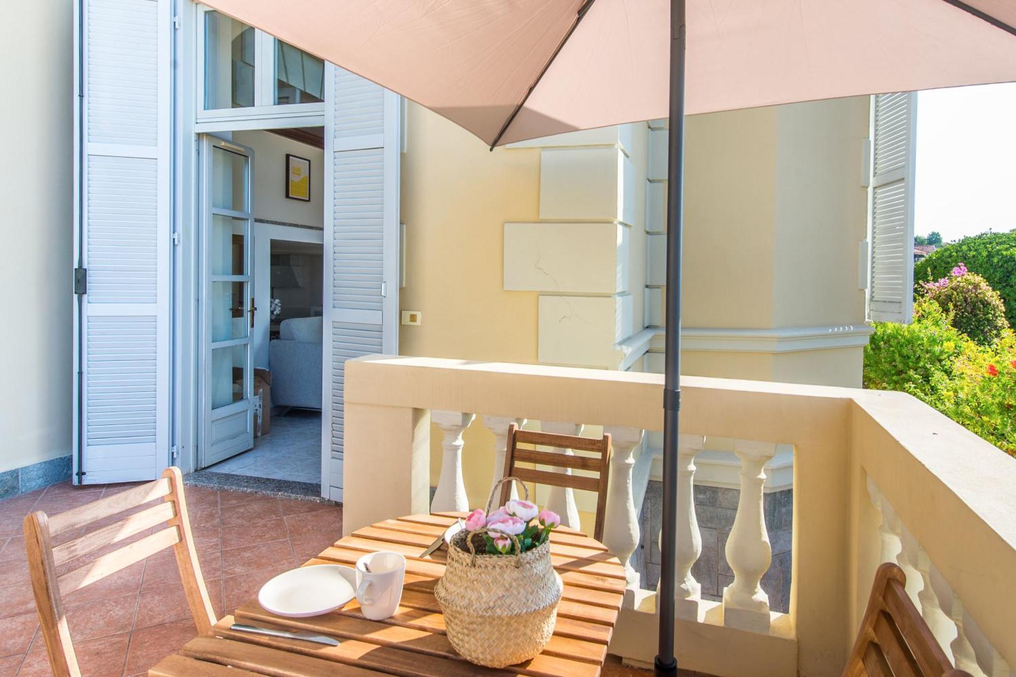 Oliviers -Agreable 2 Pieces Dans Maison Bourgeoise Menton Exterior photo